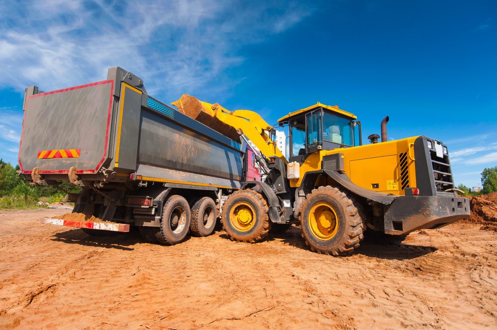 What license do I need to drive a tipper lorry?